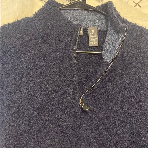 Saks 5th Men’s fuzzy navy blue wool and cashmere blend 1/4 zip Sweater - Picture 5 of 5